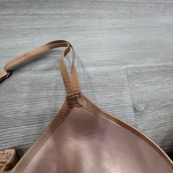 Victoria's Secret Very Sexy Push Up Bra Nude 38C - Picture 11 of 12